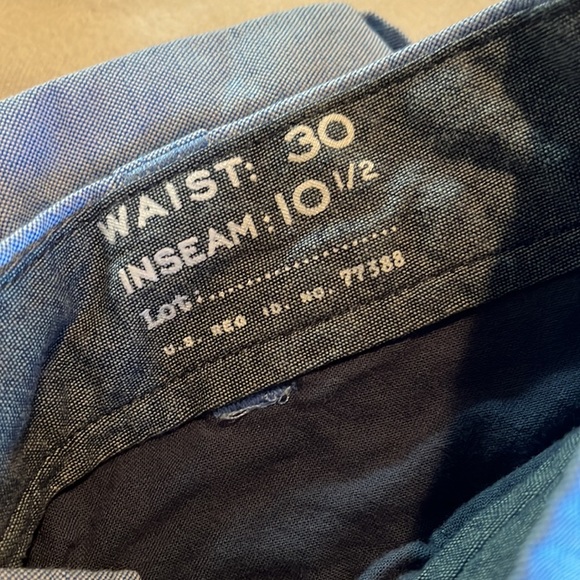 J crew Men’s shorts - Picture 2 of 3